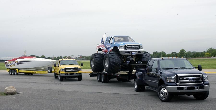  Ford F-350 Super Duty 2005 года  (фото 3 из 39)